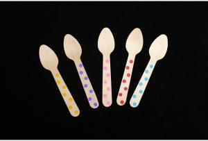 GL010 Wooden spoon 110mm party set